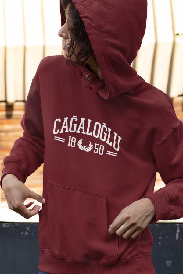 Cağaloğlu Anadolu Lisesi Bordo Kapşonlu Sweatshirt – 1850 Koleksiyon