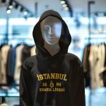 İstanbul Erkek Lisesi Siyah Kapüşonlu Sweatshirt – 1884 Kolej Stili