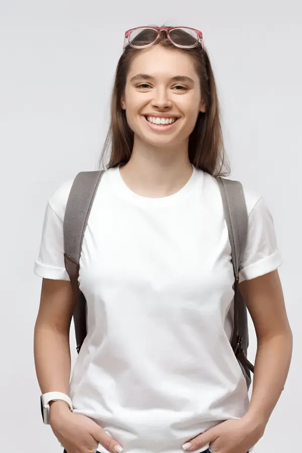 Yetişkin Bisiklet Yaka Beyaz Kısa Kollu Unisex Tişört – Yönetmeliğe Uygun %100 Pamuk